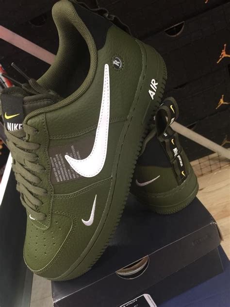 olive green nike women